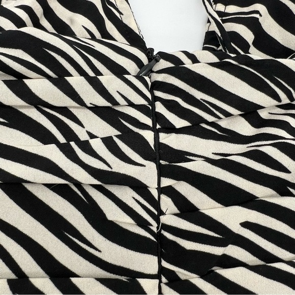 Aqua Zebra Print Ruched Halter Dress – Size L – NWT - Picture 9 of 11